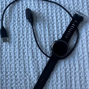 Garmin Forerunner 645 Music with Charger